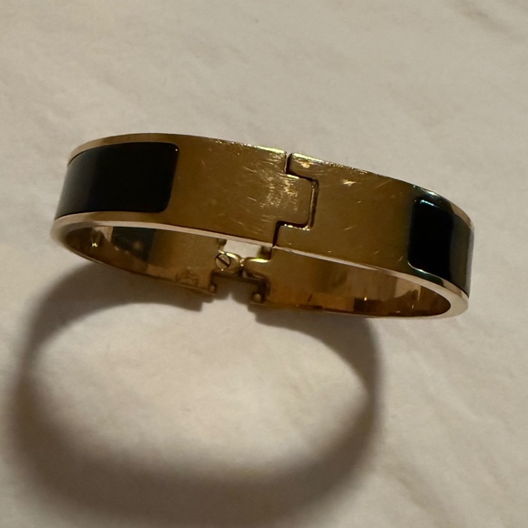 Hermes Clic H Bracelet - Picture 9 of 11